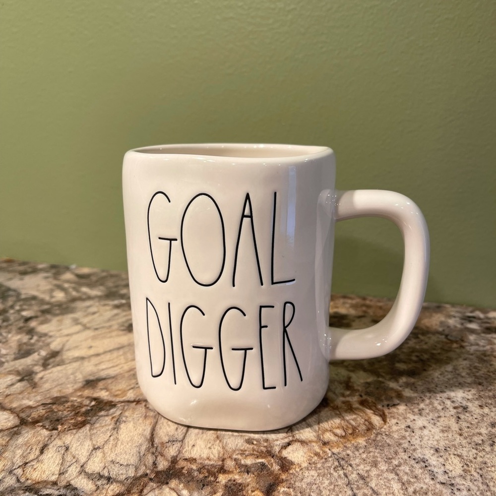 Rae Dunn mug
